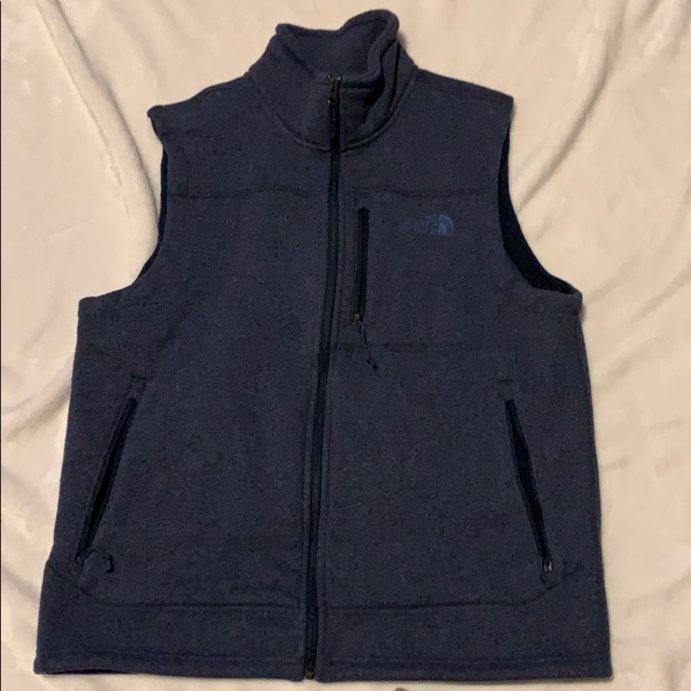 Men’s Northface vest